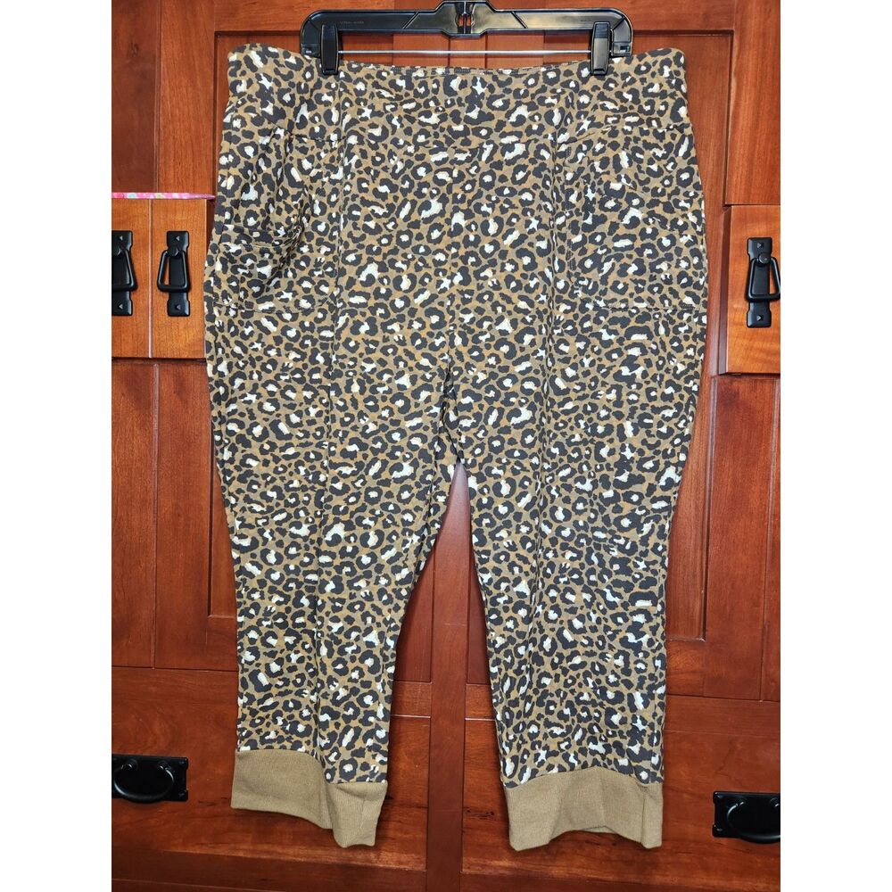 LOGO by Lori Goldstein Leopard Print Pants Cuffed & Cropped Women's Size 1X
